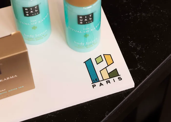 Le 12 Hotel París