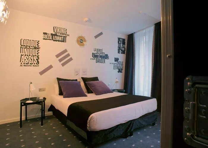 Hôtel du Triangle d'Or Paris